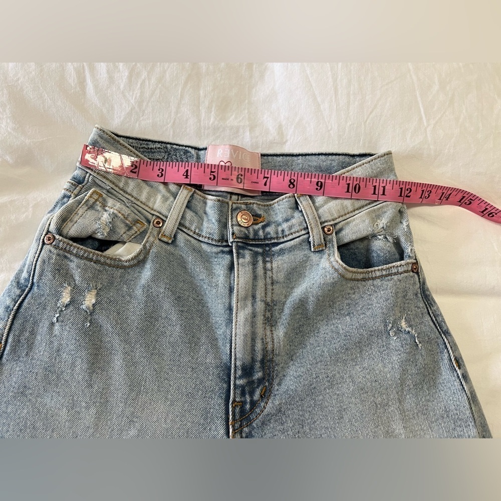 Revice Uptown Rising Star Distressed Light Wash High Rise Mom Jeans SZ 24 - Picture 8 of 11